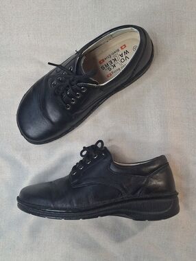 Volks Walkers Black Leather Oxford Shoes EU 38 / US 7.5